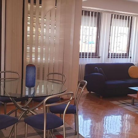 Spectacular Apartment In Skopje, City Mall Area Luaran gambar
