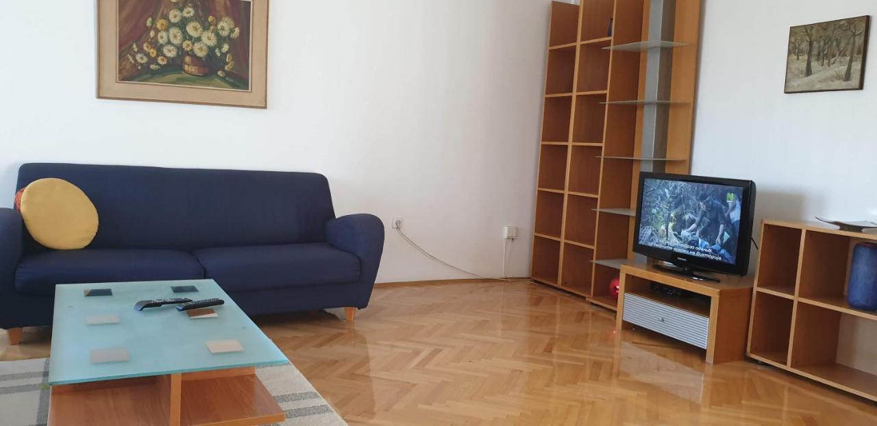 Spectacular Apartment In Skopje, City Mall Area Luaran gambar